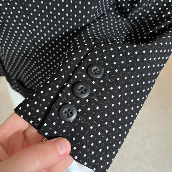 Cabi Seaside Chic Pin Dot Cropped Blazer - Picture 8 of 16